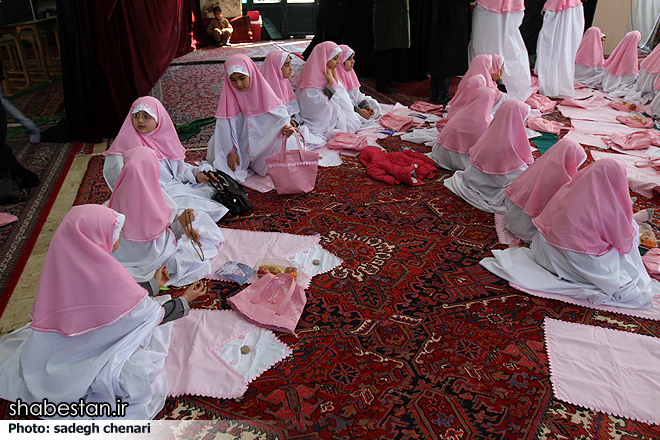 جشن عبادت دانش آموزان سوم ابتدایی دلیجان برگزار شد