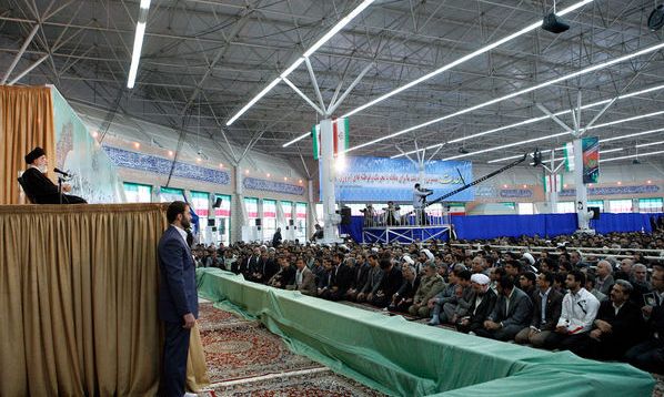 جمعی از نخبگان و برگزیدگان اقشار مختلف با رهبر معظم انقلاب دیدار کردند