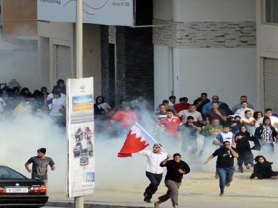 دود آسمان بحرین را فراگرفت