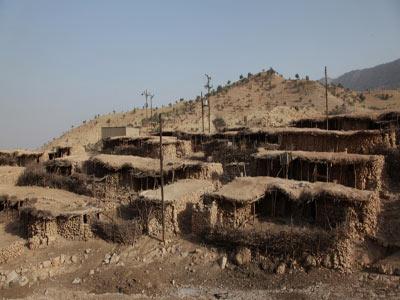 روستای 100خانواری'کمبل' گچساران جا به جا می شود