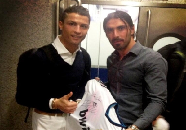 رونالدو و کمک به کودک بیمار