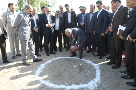 کلنگ ساختمان جدید اتاق بازرگانی و صنایع و معادن سمنان زده شد