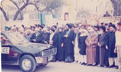 سنگ تمام پاکستانی ها در استقبال از رهبر انقلاب