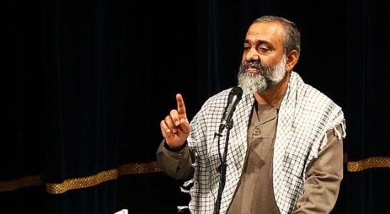 نمی‌توان با دو لبخند و مذاکره به آمریکا اعتماد کرد