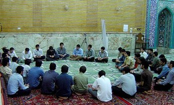 نوآوری در دین به معنای نواندیشی در به کارگیری معارف دین در جامعه است