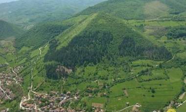 کشف اهرام مصر در کشور بوسنی هرزگویین !