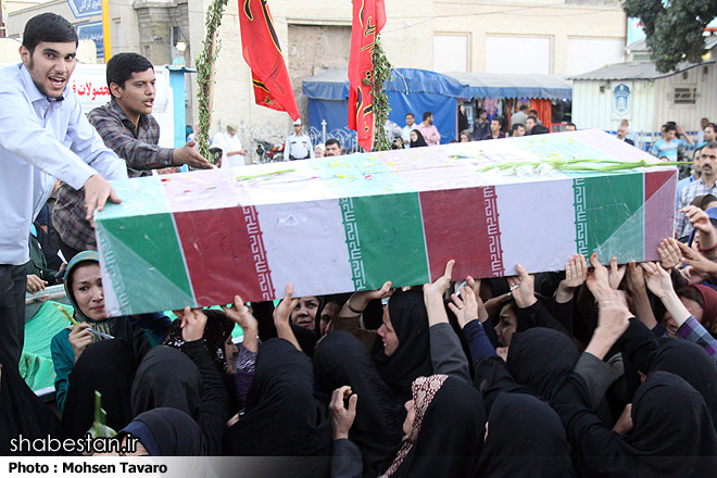 مراسم وداع با 2 شهید گمنام در قزوین برگزار شد