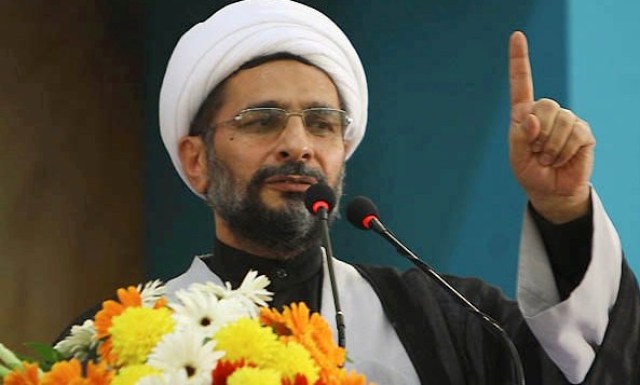 سازمان اوقاف برنامه ای منسجم برای گسترش حافظان قرآن داشته باشد