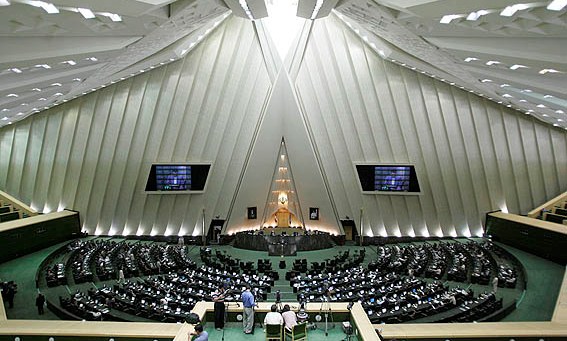 جشنواره فجر درمانی برای رونق سینمای شهرستان هاست