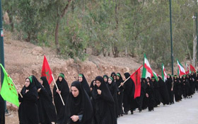 برگزاری همایش پیاده روی با عنوان "زینبیون فاطمی" در اردبیل