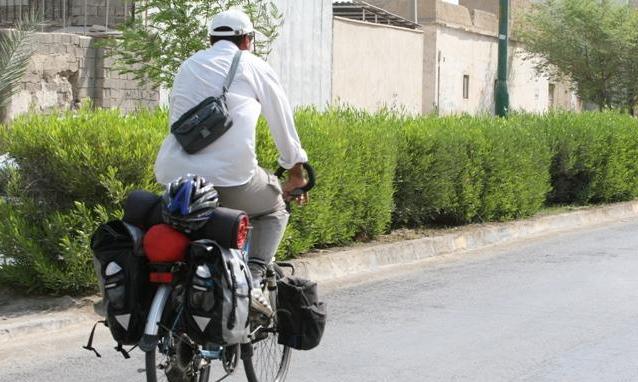 جانباز دوچرخه سوار ورزقانی مهمان ویژه روز خلیج فارس در بوشهر