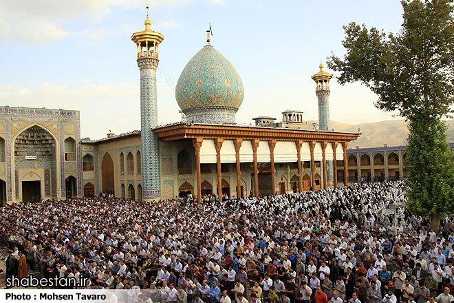 برگزاری نماز عید سعید فطر در حرم حضرت شاهچراغ (ع)