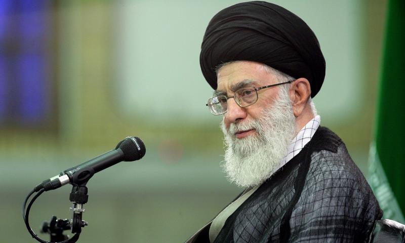 تخمیر صفحات جدا شده از قرآن برای استفاده مجدد چه حکمی دارد؟