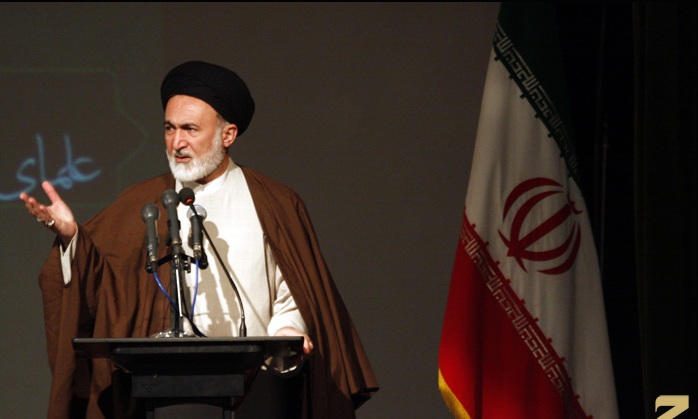 برخی تصورشان از وحدت، دست برداشتن از عقاید است